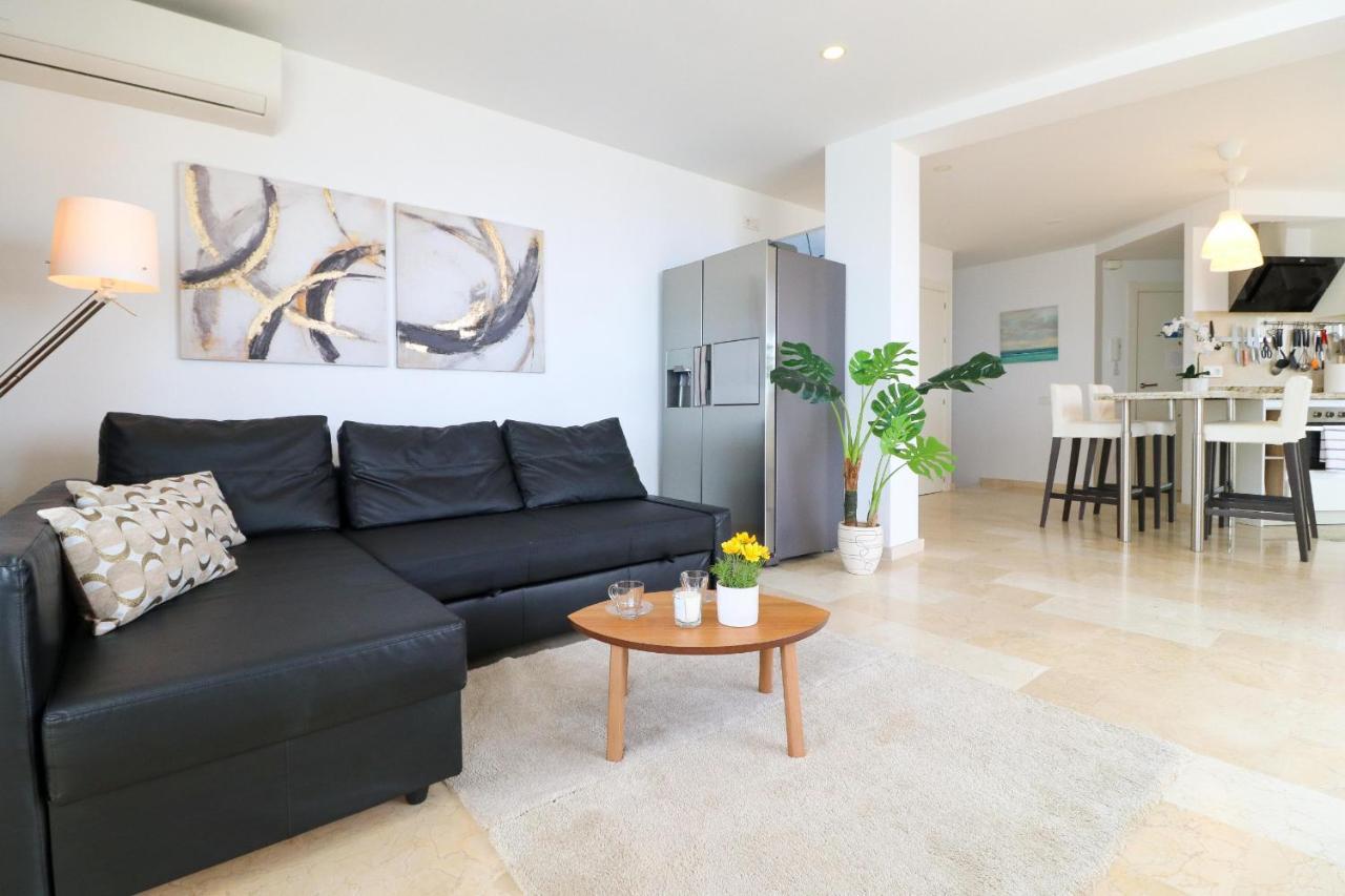ベナルマデナPenthouse With Panoramic Views - Puerto Marinaアパートメント エクステリア 写真