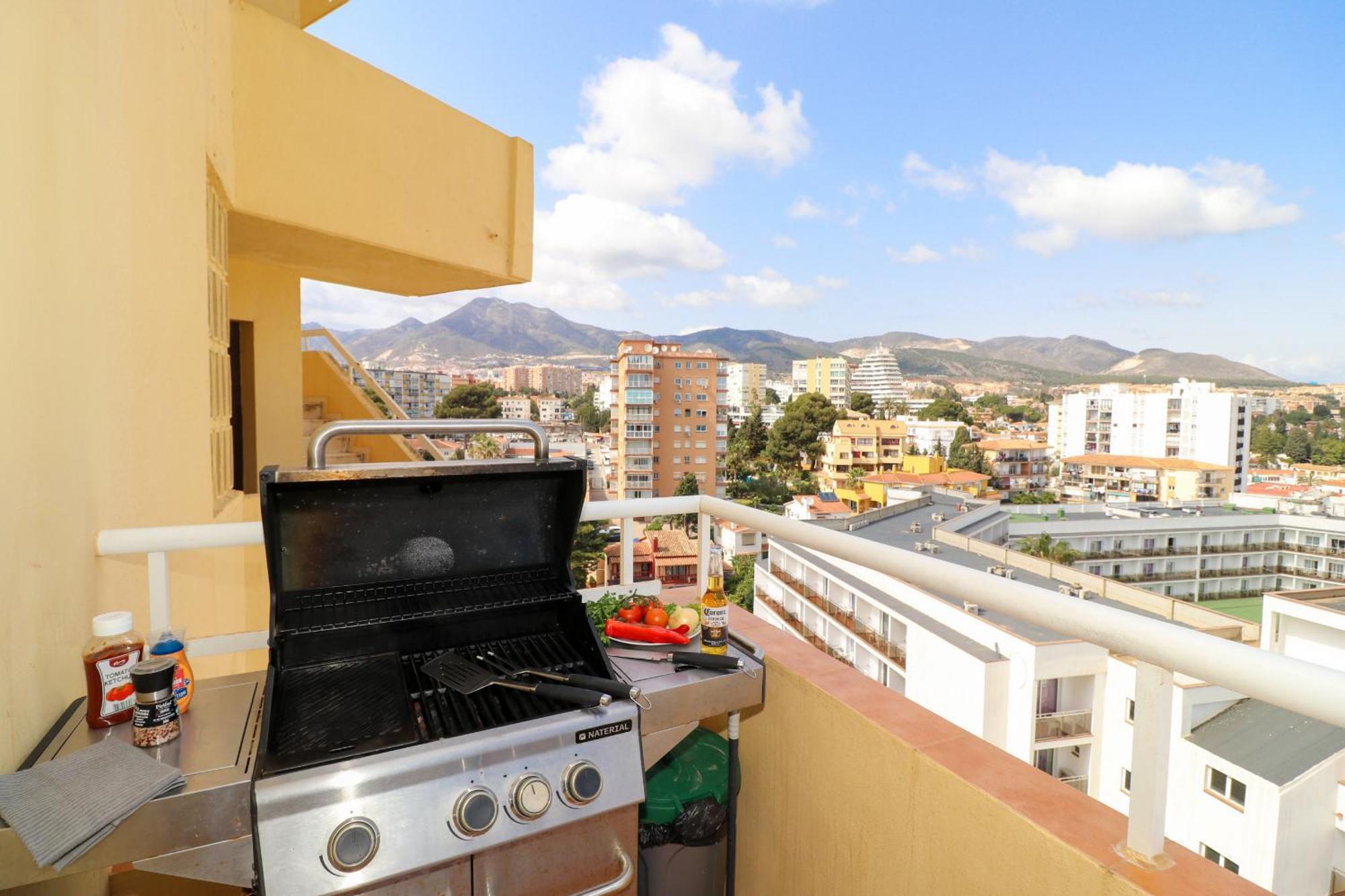 ベナルマデナPenthouse With Panoramic Views - Puerto Marinaアパートメント エクステリア 写真